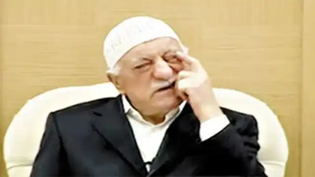 Gulen, ex-aliado de Erdogan acusado de tentar golpe, morre aos 83 anos