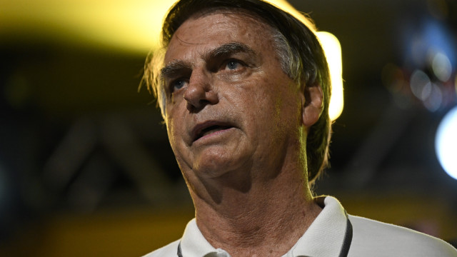 Bolsonaro deixa Goiânia sem dar entrevista após derrota para Caiado