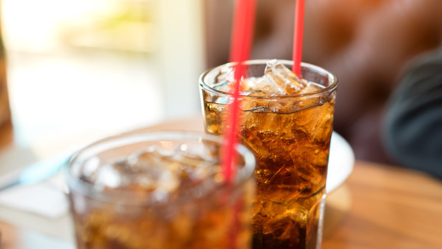 Homem viciado em refrigerante diz que ficou dez anos sem beber água