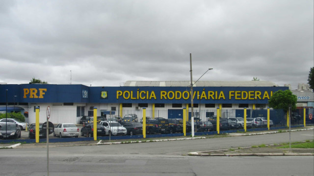 Polícia Rodoviária Federal prende no RS casal com R$ 1 milhão roubado do Banco do Brasil