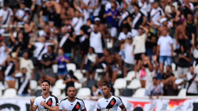 Vasco volta a São Januário para frear embalo do Inter e buscar reabilitação no Brasileirão