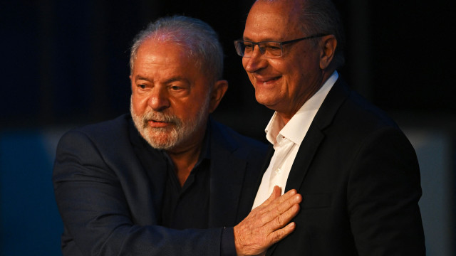 Lula segue na UTI após cirurgia, mas Alckmin não assume presidência