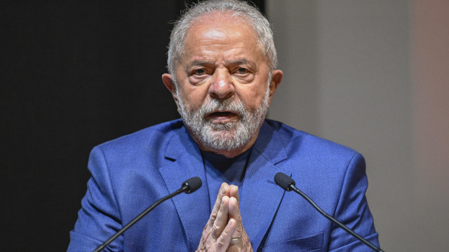 Lula reúne ministros para almoço no Alvorada