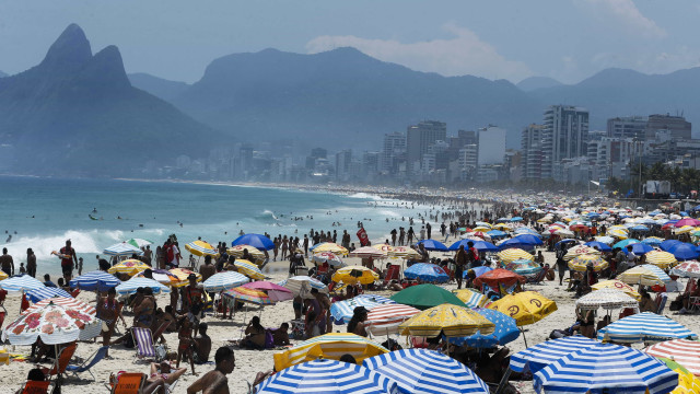 Turistas brasileiros injetarão R$ 148 bi na economia durante o verão