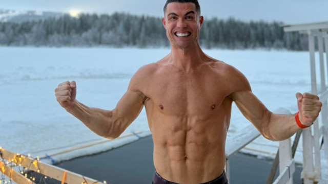 Cristiano Ronaldo mergulha de cueca em piscina a -2°C na Lapônia