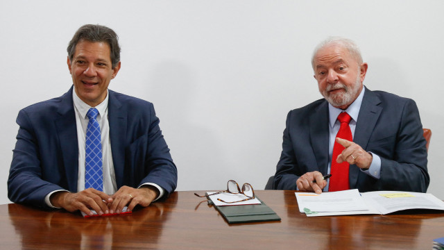 Governo Lula paga R$ 1,9 bi a organismos internacionais e deixa saldo de dívidas para trás