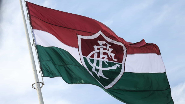 Fluminense anuncia atacante Paulo Baya, ex-Goiás, e zagueiro do Alianza Lima