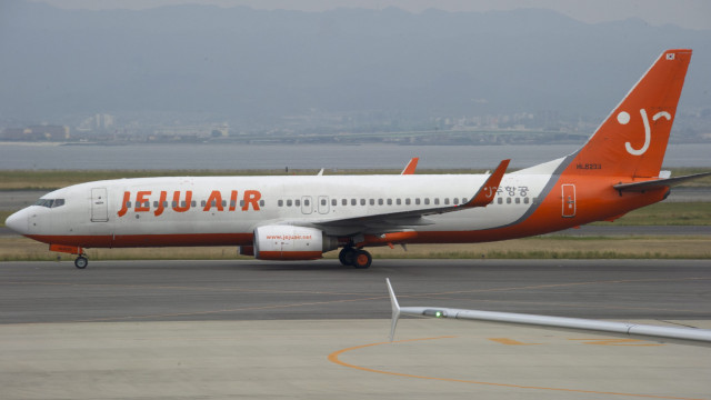 Após tragédia, outro voo da Jeju Air passa por problema em pouso