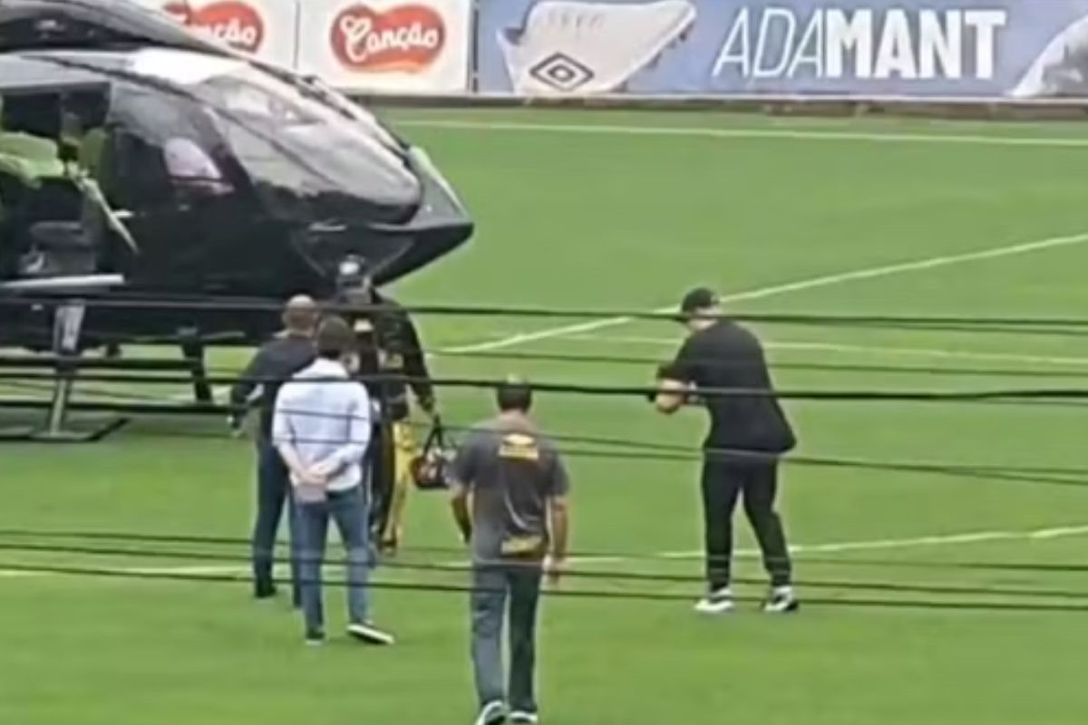 Saiba quanto Neymar gasta para ir de helicóptero aos treinos do Santos