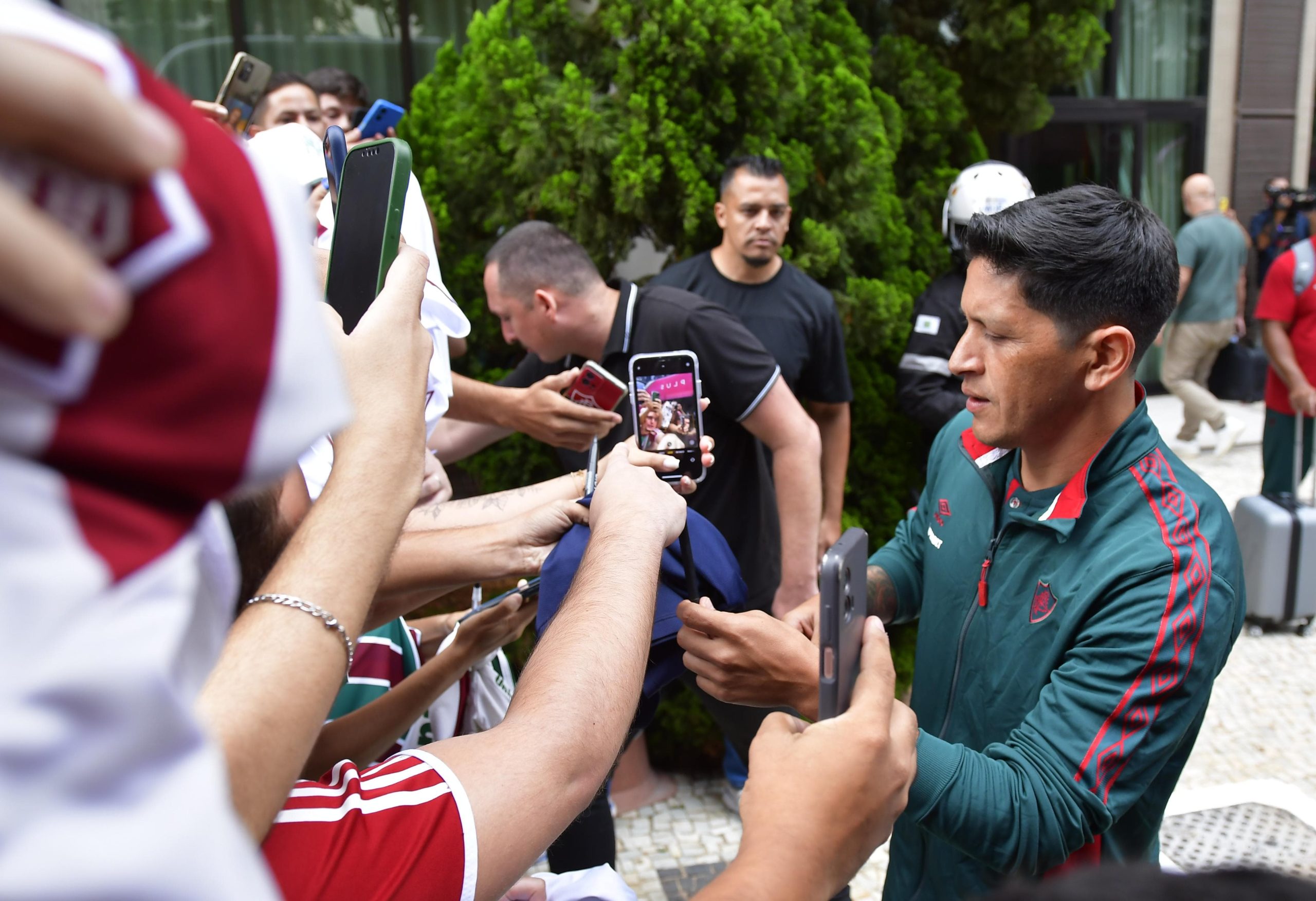 Fluminense desembarca em Brasília para jogão com o Vasco