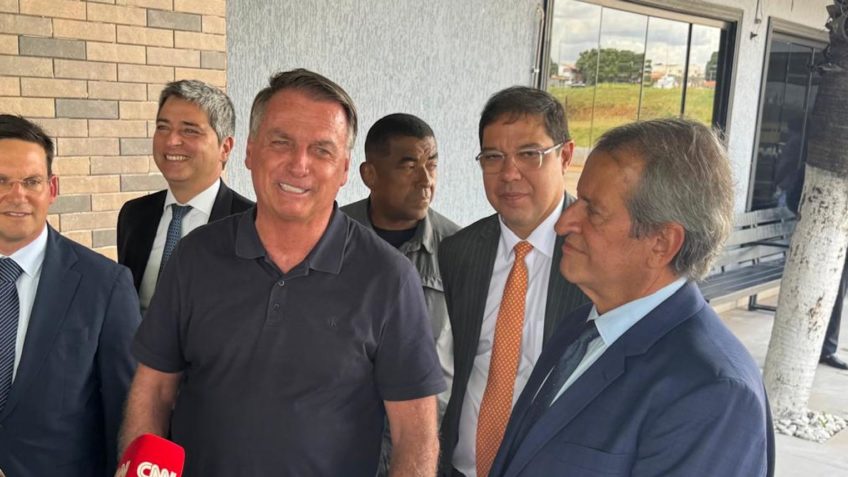 Bolsonaro e Valdemar se encontram pela 1ª vez; assista