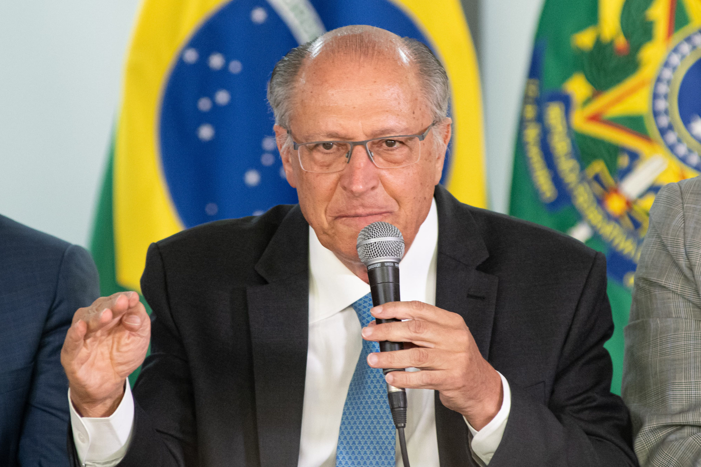 Alckmin sobre tarifaço dos EUA ao aço: “Caminho não é olho por olho”