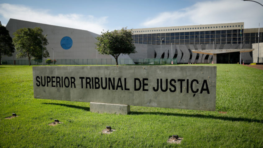 STJ condena 3 desembargadores do TRT-1 por esquema de corrupção