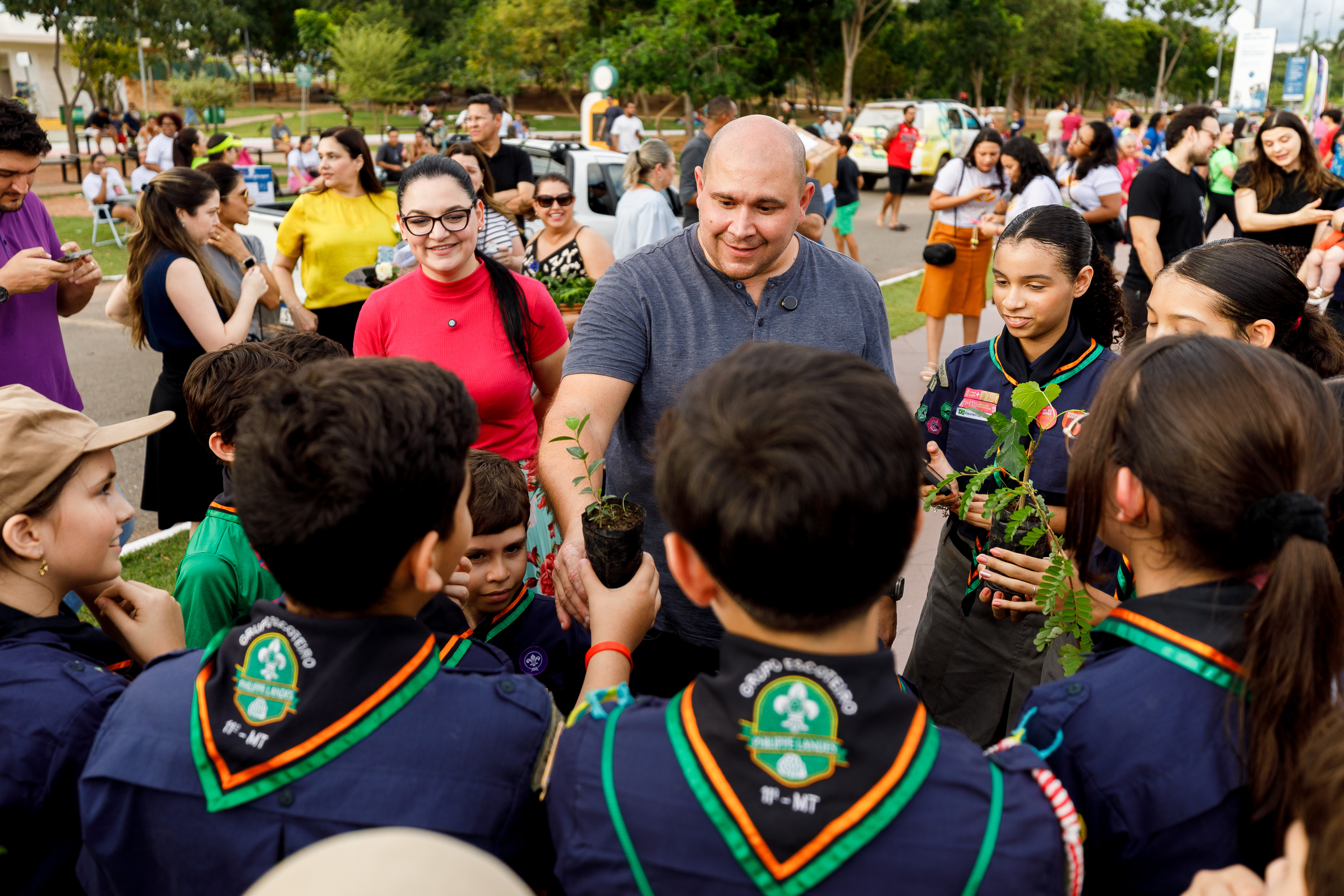 Prefeito e primeira-dama reforçam apoio ambiental em evento no Parque das Águas 