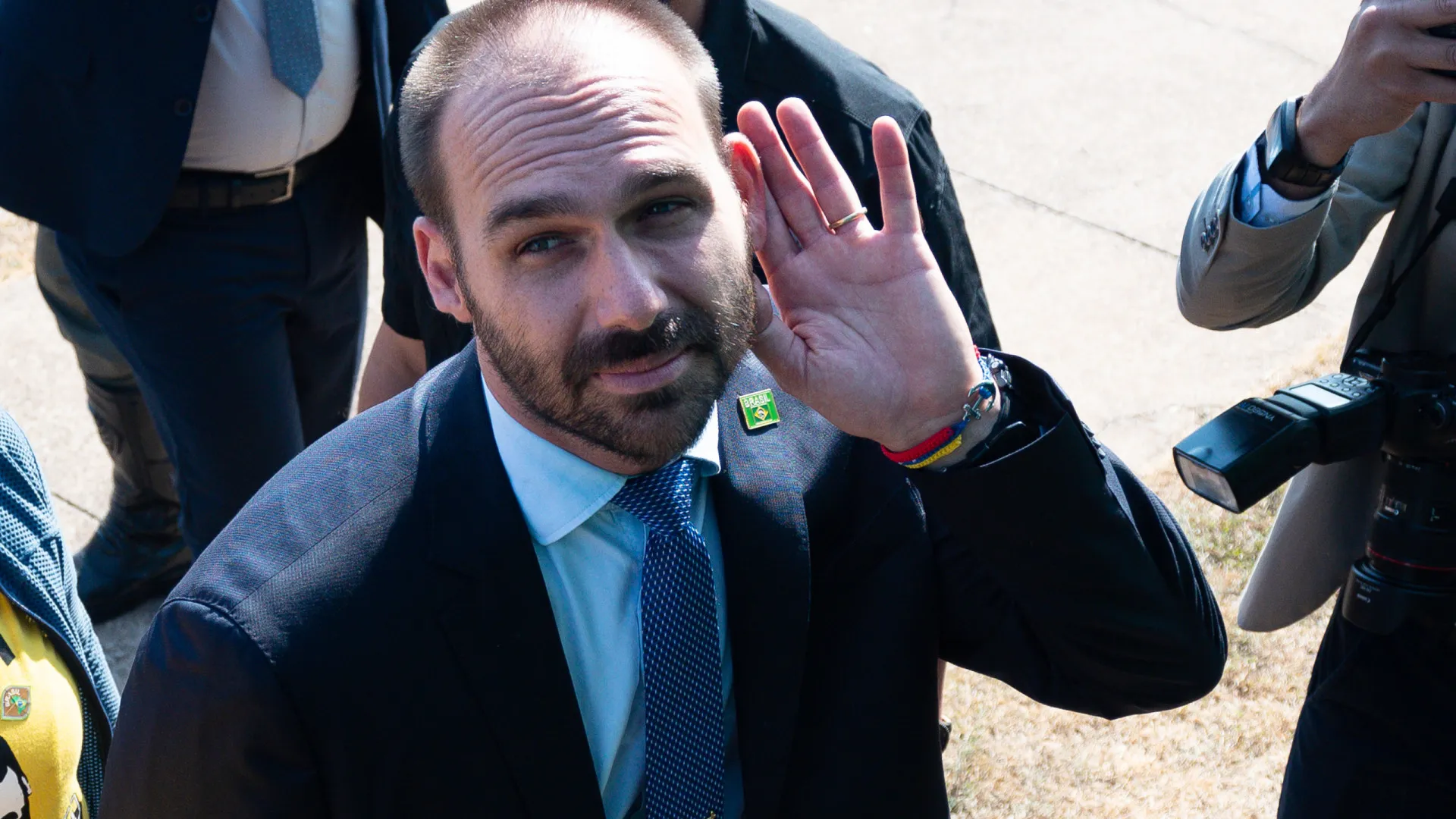 Eduardo Bolsonaro nos EUA enfraquece PL e embaralha direita para 2026, avaliam aliados e rivais