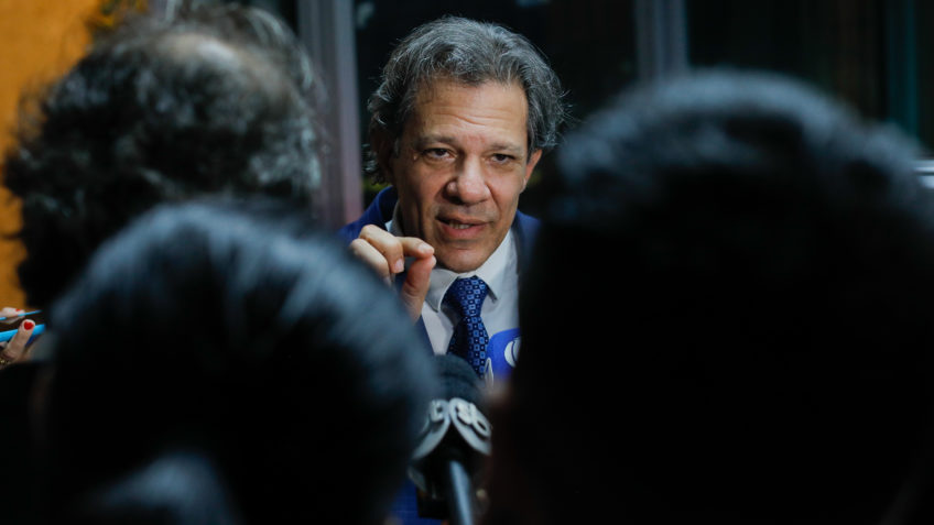 Parâmetros do marco fiscal podem mudar no futuro, diz Haddad