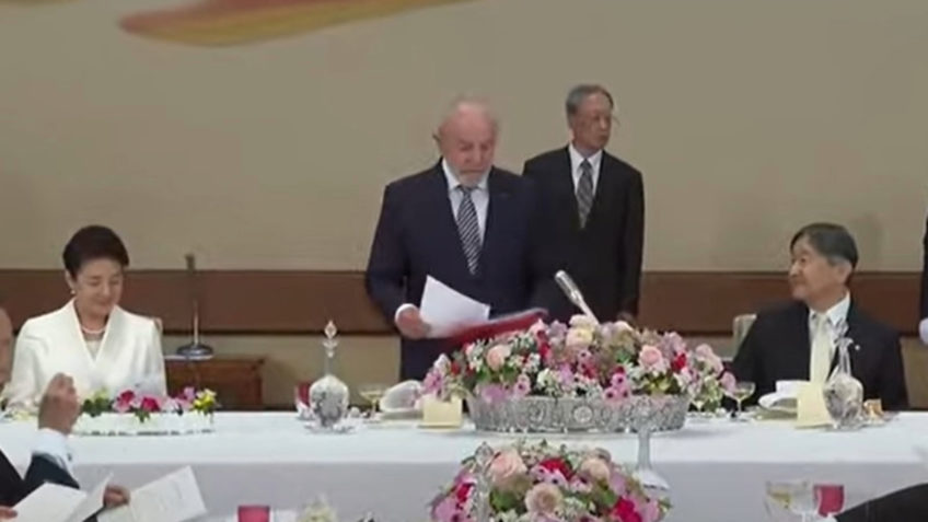 Lula participa de jantar no Palácio Imperial do Japão