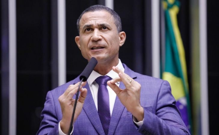 MINISTRO INEXPERIENTE  Coronel Assis pede exoneração de Lewandowski por “falta de experiência em segurança pública”