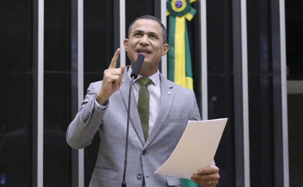 Deputado Coronel Assis avalia como positivo o movimento de obstrução na Câmara e aponta avanços na oposição