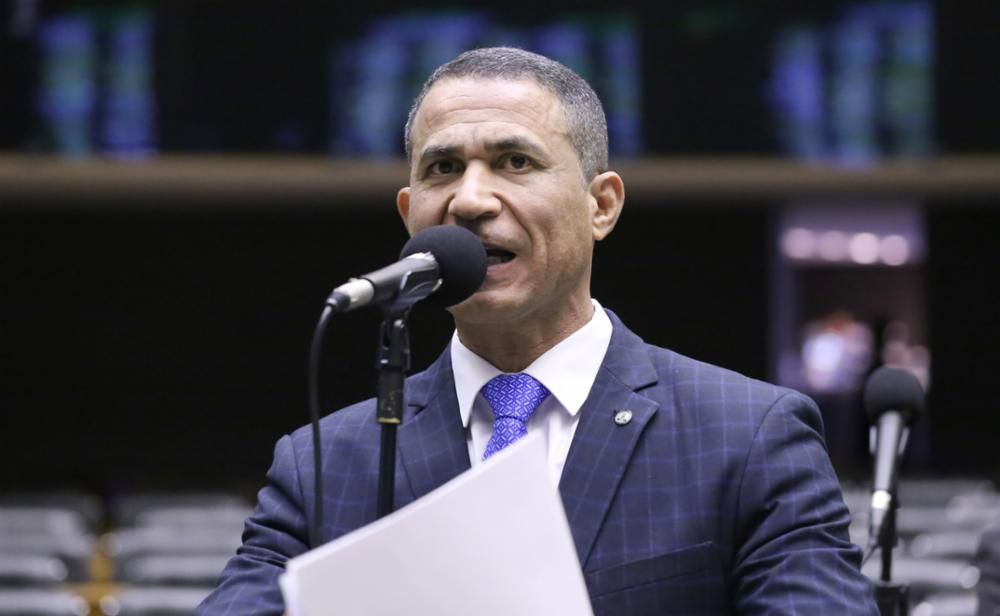 COMBATE AO CRIME ORGANIZADO - Coronel Assis apresenta PL para impedir saída de criminosos perigosos da solitária